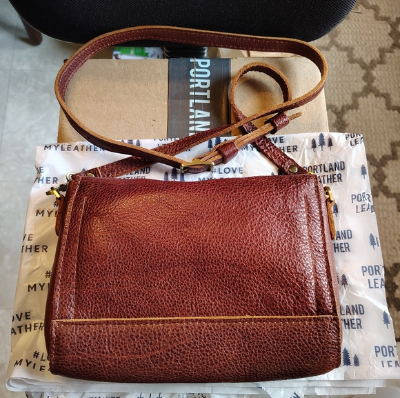 Portland Leather Medium Metro - Picture 5 of 9